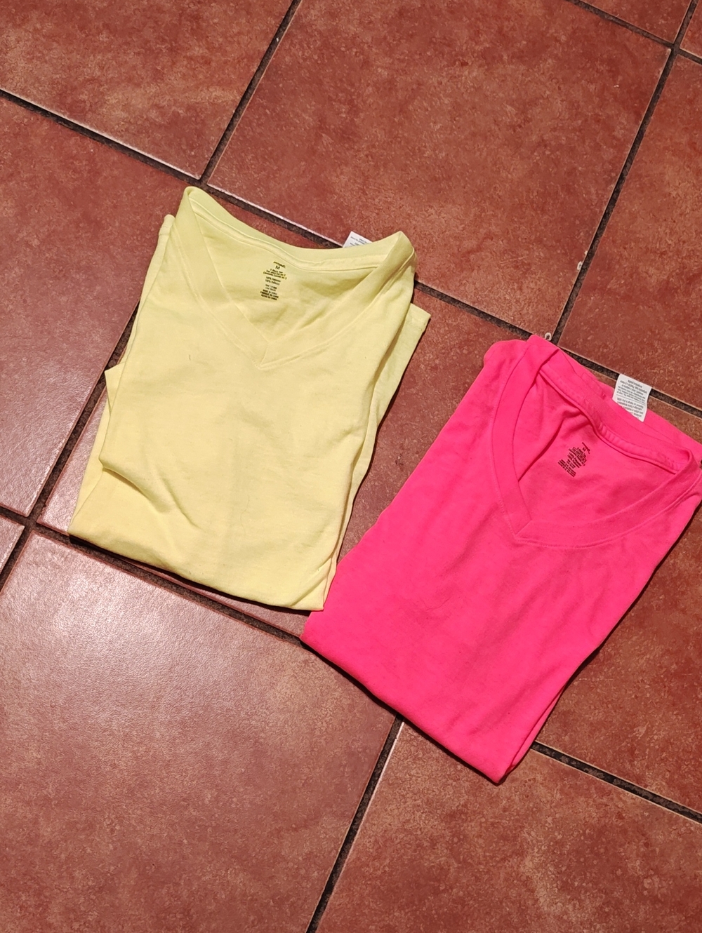 Women's V-Neck Cotton Top - Yellow & Hot Pink